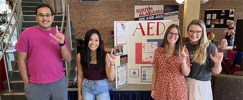 Meeting Incoming Students at Southbound Orientation