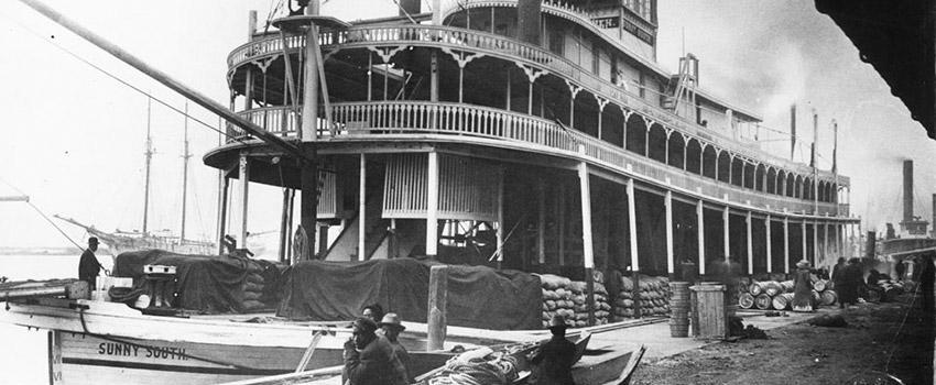 Black and white picture of ferry boat