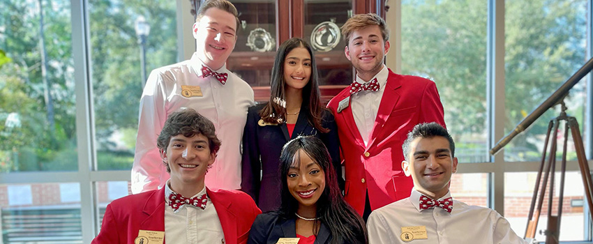 Pre-Convocation at the MacQueen Alumni Center, August 15, 2022,  (Bottom row: Southerners Noah Nelson, Jamie Carpenter, Aaryan Piracha / Top row: Nick Flynn, Shubha Singh, Luke Langlinais) 