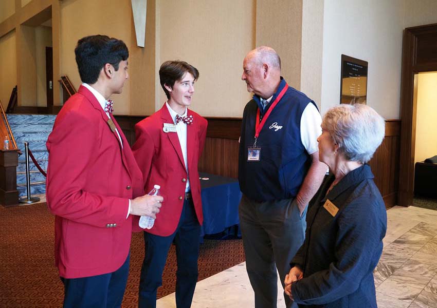 Southerners speak to attendees of the Meet the President event