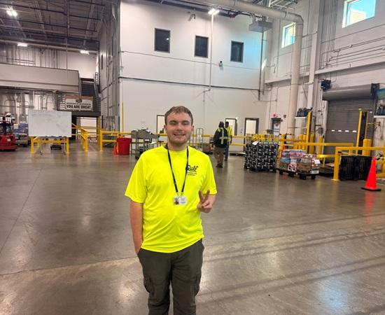 Passage USA student during their internship at Gulf Distributing Company