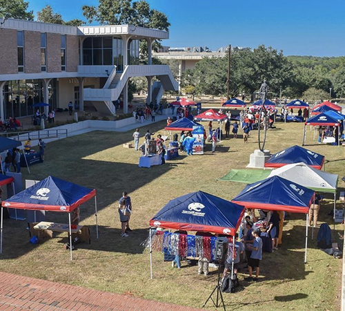 Meet the Majors Day with tents set up outside the Student Center.