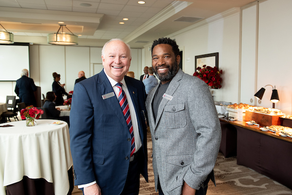 President Jo Bonner & South Alabama Alumni posing for a picture at the event.