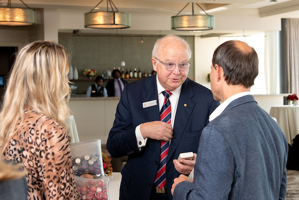 President Jo Bonner socializing with Alumni at the Alumni & Friends Event