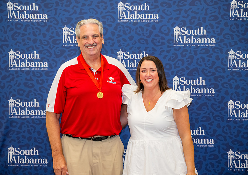 Kim Lawkis and alumni.