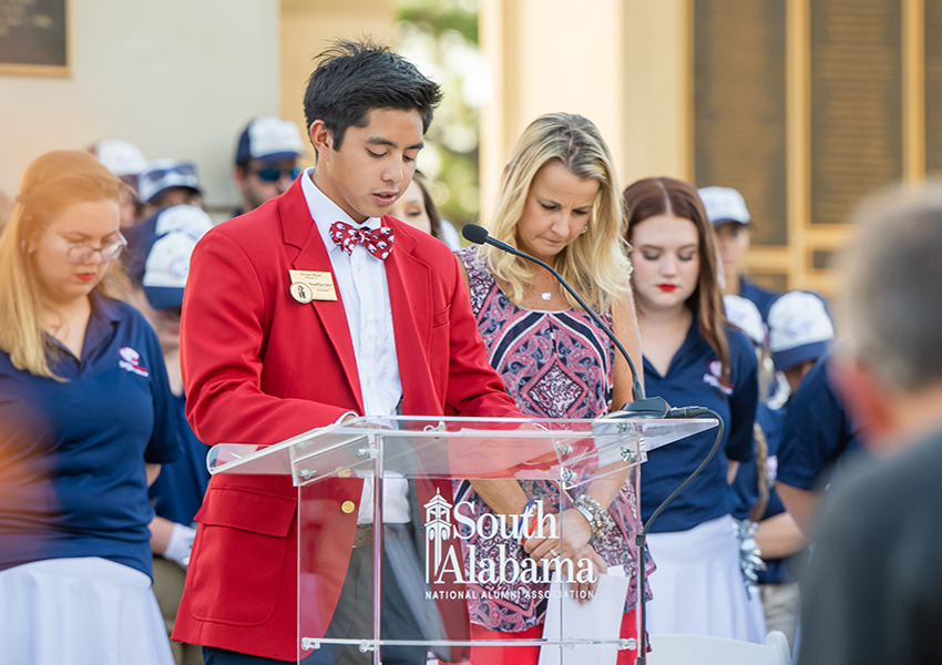 President of Southerners speaking at podium.