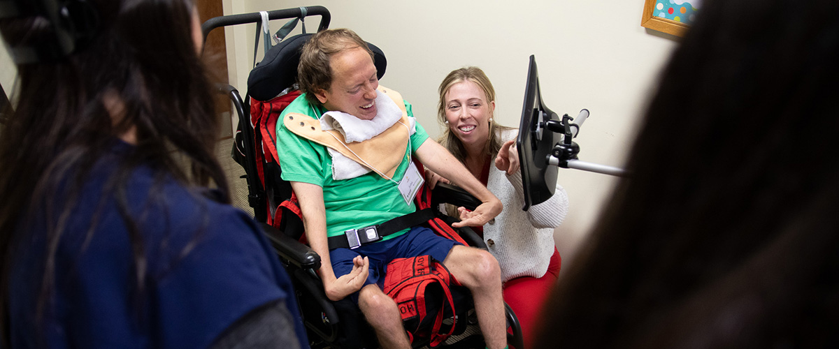 USA Hosts Alabama Head Injury Foundation Camp