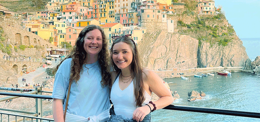 During the Spring 2022 semester, physical therapy students Audrey Lewis and Neely Francis were presented with the opportunity to travel to Europe for a two-month clinical internship in Milan, Italy, through a clinical partnership with EduGlobal. 