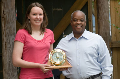 Tara Golden Receives the 2007 Exxon Mobil Academic Award from Tyrone Rogers (R) of Exxon Mobil.
