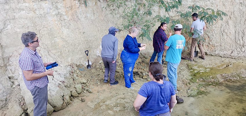 As part of the "Braiding Knowledge in Mobile Bay: Collaborative Research on Indigenous Art Traditions" project led by University of South Alabama Associate Professor of Anthropology Dr. Erin Nelson, faculty traveled to Blakeley State Park to dig clay with the Choctaw Nation of Oklahoma. The project is funded by South’s Social Justice Research Initiative.