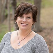 Dr. Crystal Thomas, Director of Advising