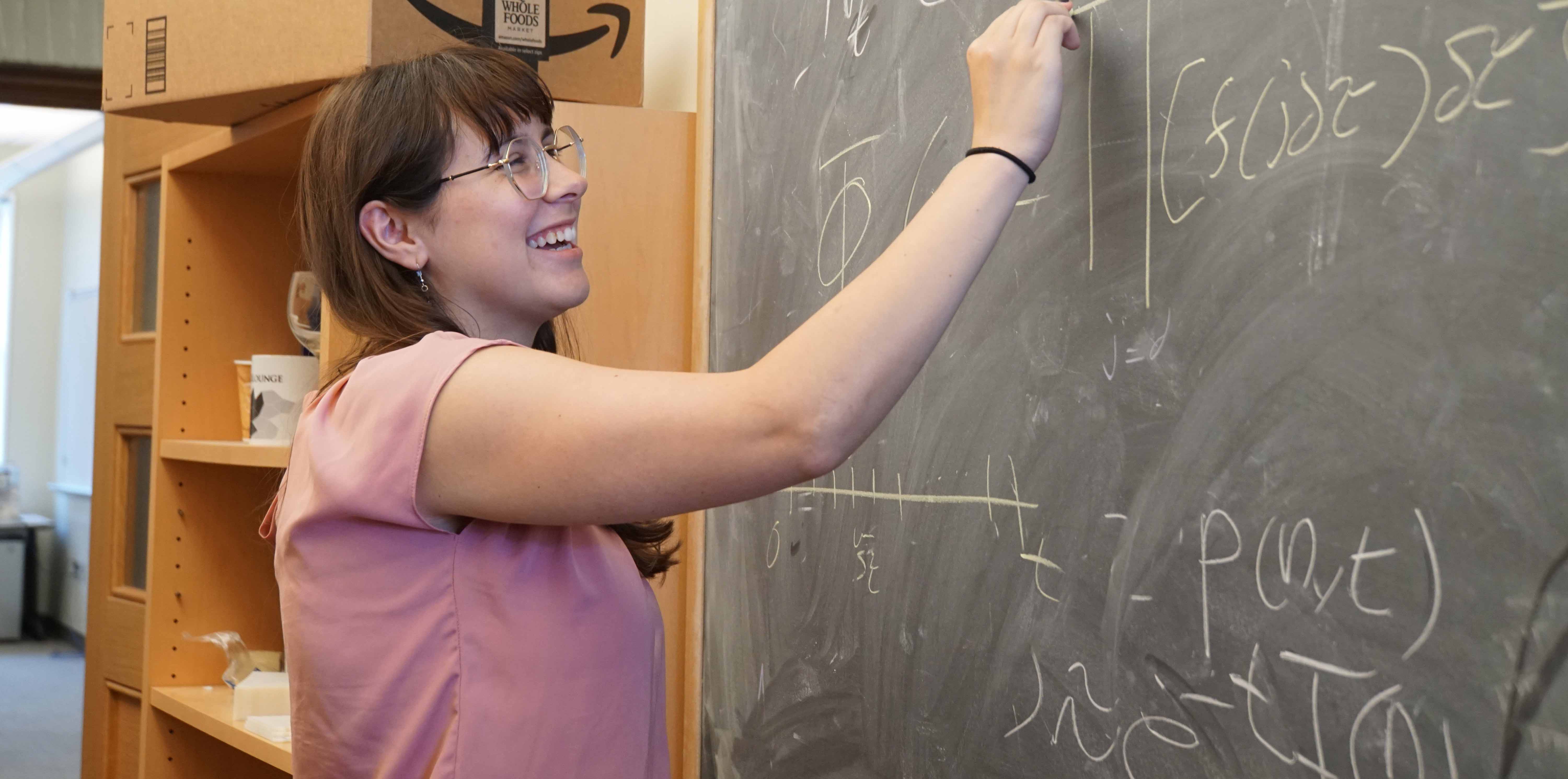 Sabrina de Jong, a current physics senior at the University of South Alabama, performed a summer research internship at Harvard University in the John A. Paulson School of Engineering and Applied Sciences. data-lightbox='featured'