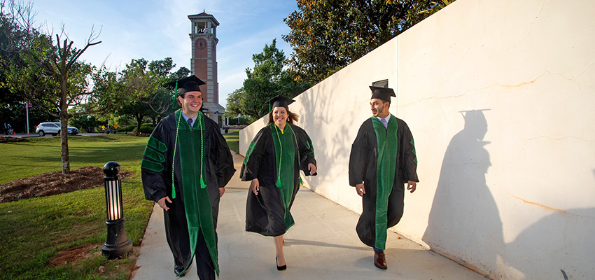 Medical students graduating from the USA College of Medicine in 2019