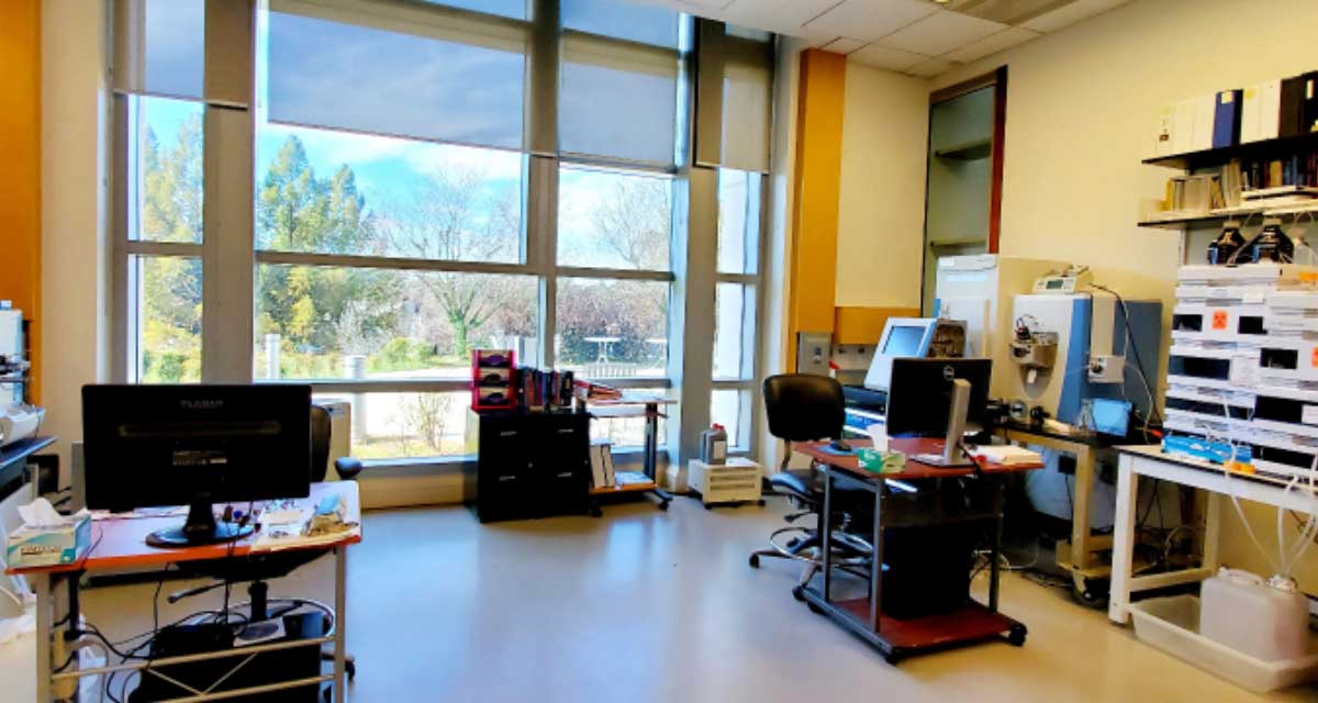 Flow Cytometry Instrument Photo