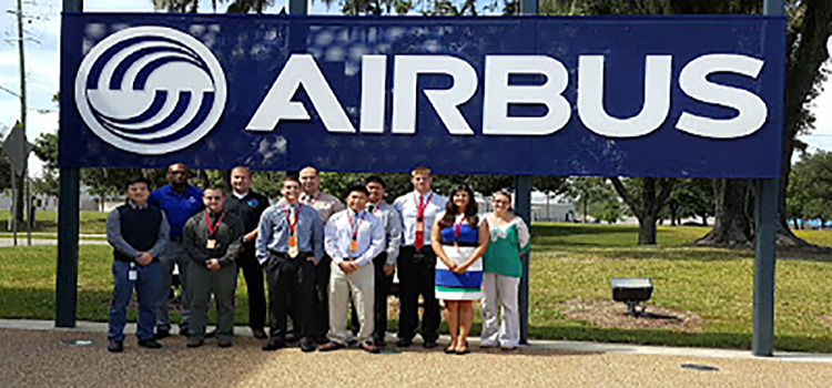 Students and Airbus Employees at Airbus Engineering Center