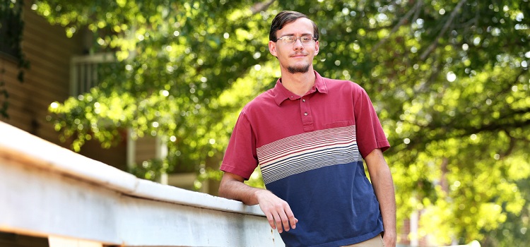 Clayton Suell, an engineering senior at the University of South Alabama, was recognized with an Alabama Space Grant Consortium Award. In the IMPACT Lab at the University of South Alabama, Clayton Suell studies artificial intelligence networks that allow systems to become aware of what work people are doing, what tools they’re using and what help they might need.