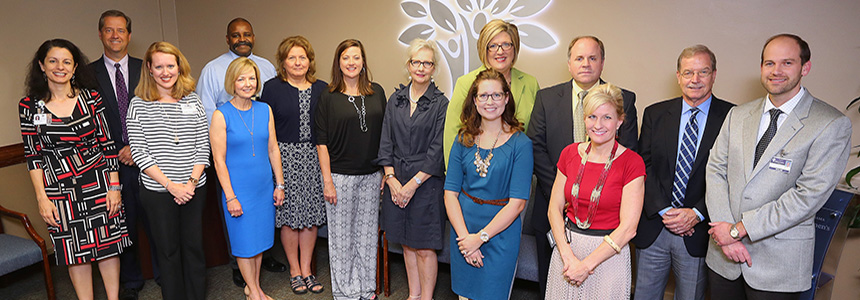 Faculty and spouses tour Children’s and Women’s Hospital