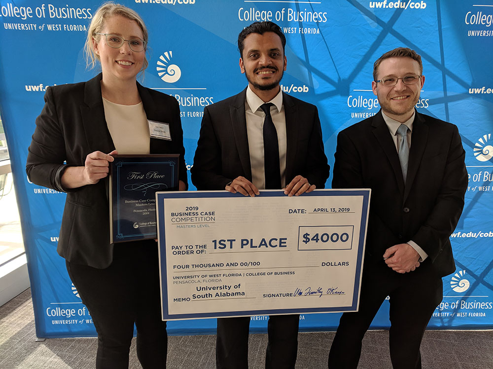 Sixteen student members of the South Alabama chapter of the Financial Management Association (FMA) attended the 2019 FMA Leaders’ Conference on March 7th and 8th in New York City.