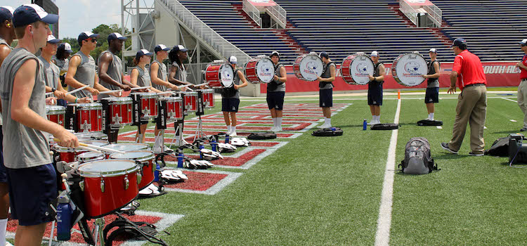 2015 Jaguar drumline practicing