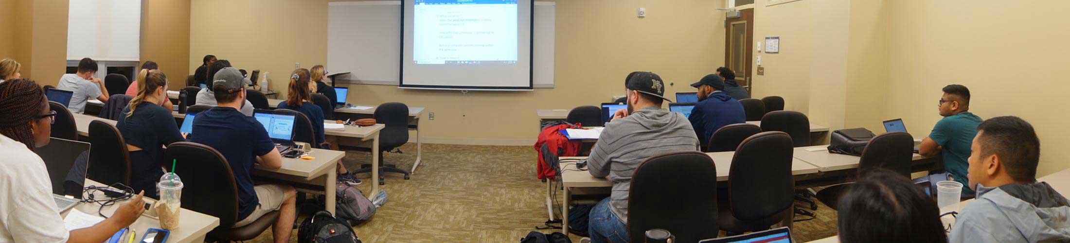 School of Computing students in class.