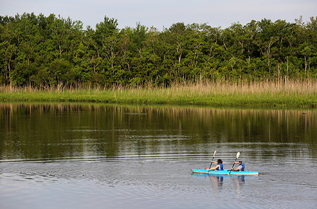 Two students kayaking at South.