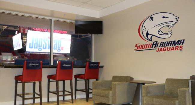 General meeting suite