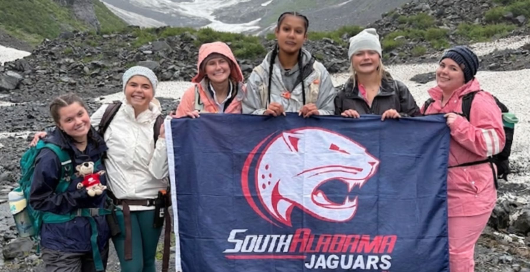 Exploring Alaska With Marine Sciences Undergraduates
