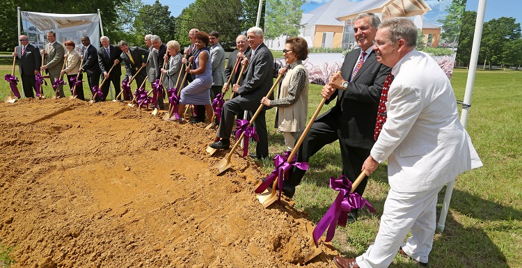 Ground is broken Tuesday on the Mitchell Cancer Institute's 11,000-square-foot Fairhope building, which will include exam rooms, cancer treatment areas and physicians’ offices. 