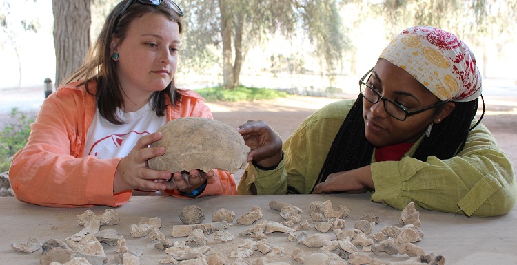 Junior anthropology majors Shaunna Goetz, left, and Antonia Carter recently visited the United Arab Emirates to do preliminary research on ancient bones, which have since been sent to South for a long-term study. data-lightbox='featured'