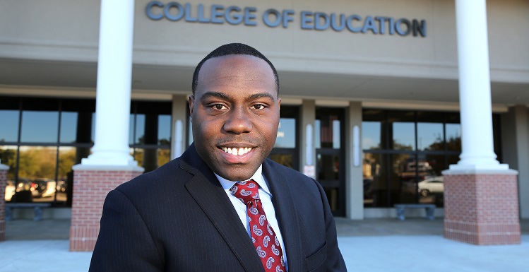 Dr. Jeremiah Newell is a 2008 graduate of the College of Education and the chief operating officer for the Mobile Area Education Foundation. data-lightbox='featured'