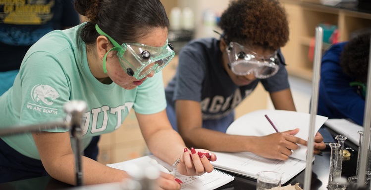 In spring 2014, student enrollment in chemistry was 2,152. This semester, 350 more students are enrolled. New labs will help meet increased demand. 