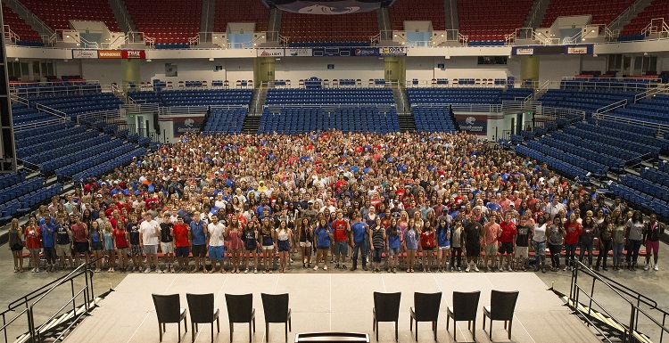 The class of 2021 gets their picture taken in the Mitchell Center before Convocation. South marked increases this year in the total number of freshmen from both Alabama and out of state. 