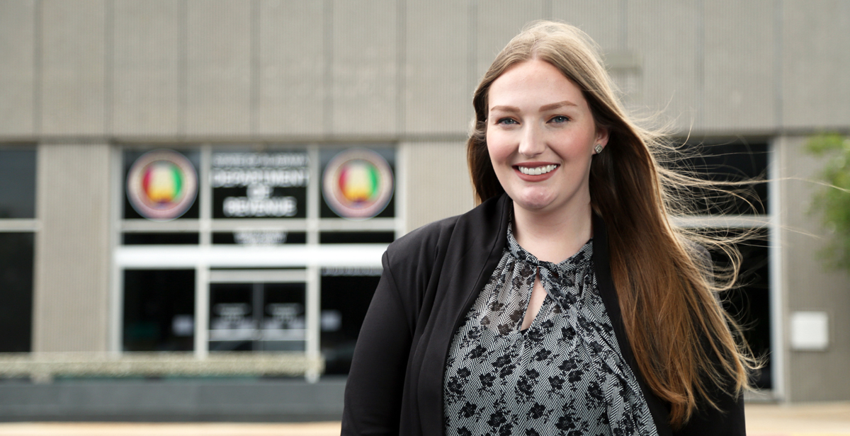 Amara Baltimore, a spring graduate of the Mitchell College of Business, is just 22 years old, but she’s already conducting audits and interviewing taxpayers in her first job with the Alabama Department of Revenue. 