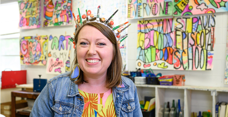 
The Mobile Arts Council has recognized South alumna Amanda Youngblood for her dedication to the arts in education and arts advocacy in the community.