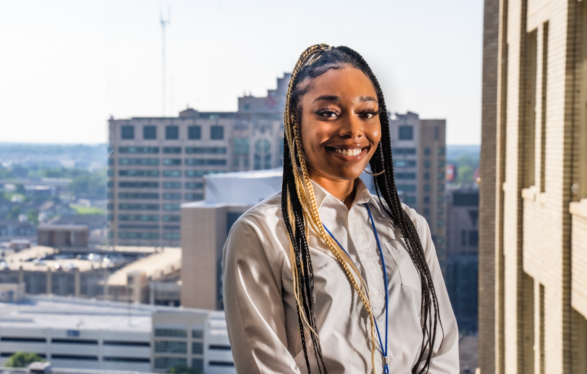 Mi’Asia Barclay, who graduated from the University of South Alabama with degrees in kinesiology and health promotion, took a job at the Moorehouse School of Medicine, where her office on the 15th floor overlooks downtown Atlanta. “Being in a place where I can connect people with resources, where people can better themselves, it makes me feel like I’m doing something,” she said. 