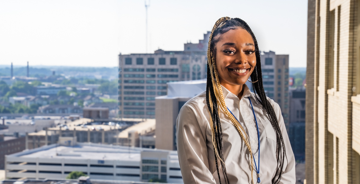 Mi’Asia Barclay, who graduated from the University of South Alabama with degrees in exercise science and health promotion, took a job at the Moorehouse School of Medicine, where her office on the 15th floor overlooks downtown Atlanta. “Being in a place where I can connect people with resources, where people can better themselves, it makes me feel like I’m doing something,” she said.  data-lightbox='featured'