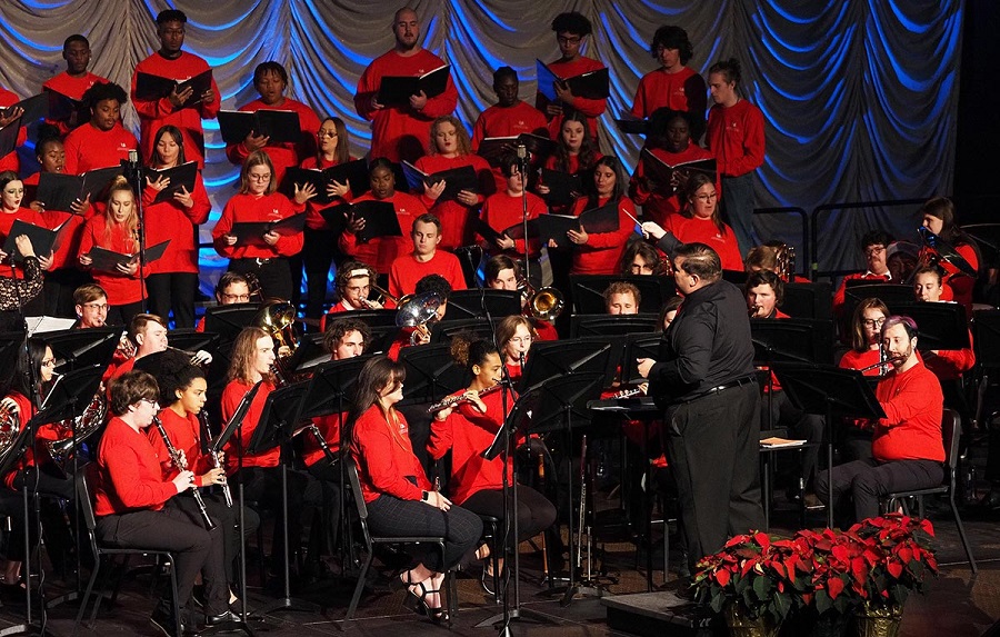 Musicians perform at the University of South Alabama 2022 Holiday Concert. 