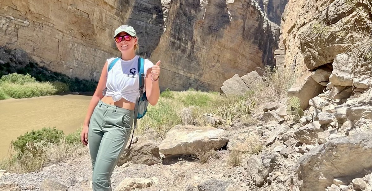 Student Grace Coppinger in West Texas

