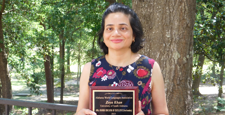 University of South  Alabama Associate Professor of Spanish Dr. Zoya Khan is the recipient of the 2023 Alabama Educator of Excellence Award for Spanish (Post-Secondary).