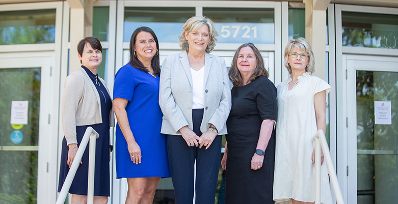 The USA College of Nursing receives a $2.1 million four-year grant from the Health Resources and Services Administration to support the Nurse Practitioner Residency program.    