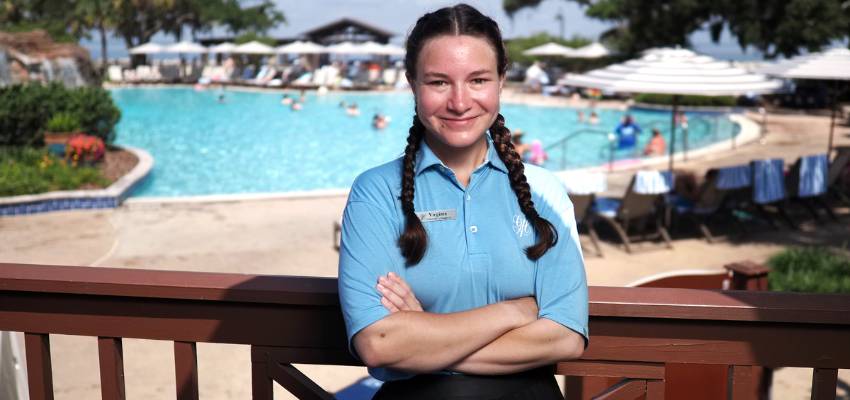 A Mobile native and hospitality graduate of the University of South Alabama begins her career on the Eastern Shore of Mobile Bay at the ‘Queen of Southern Resorts’