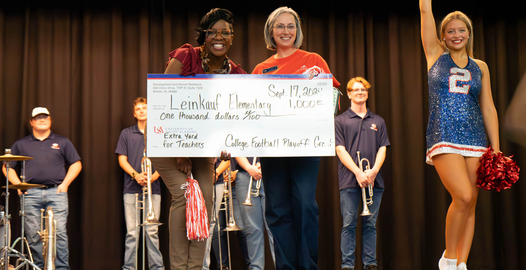 USA Celebrates Teachers During "Extra Yard for Teachers Week"