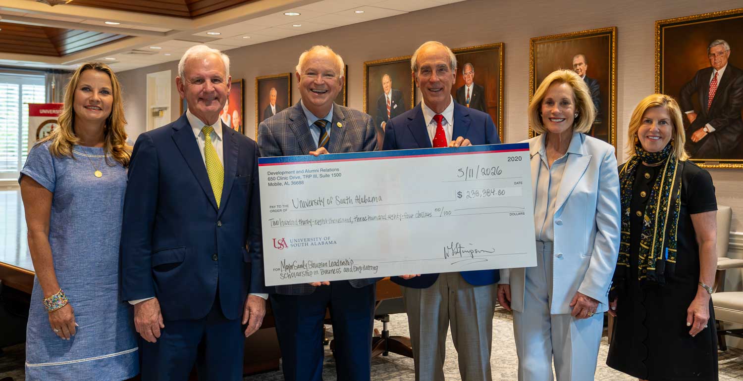 Scholarship Established in Honor of Former Mobile Mayor Sandy Stimpson