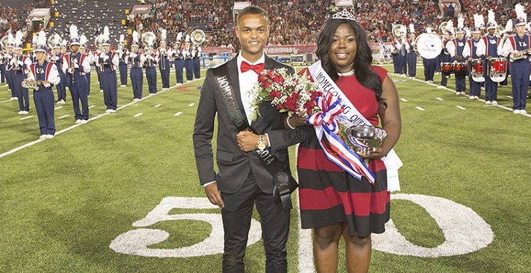 Tevin Barnett and Calvilyn Hooper were presented as king and queen during half-time ceremonies.