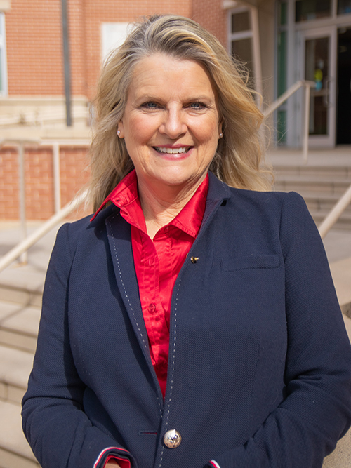 Carolyn Dolan