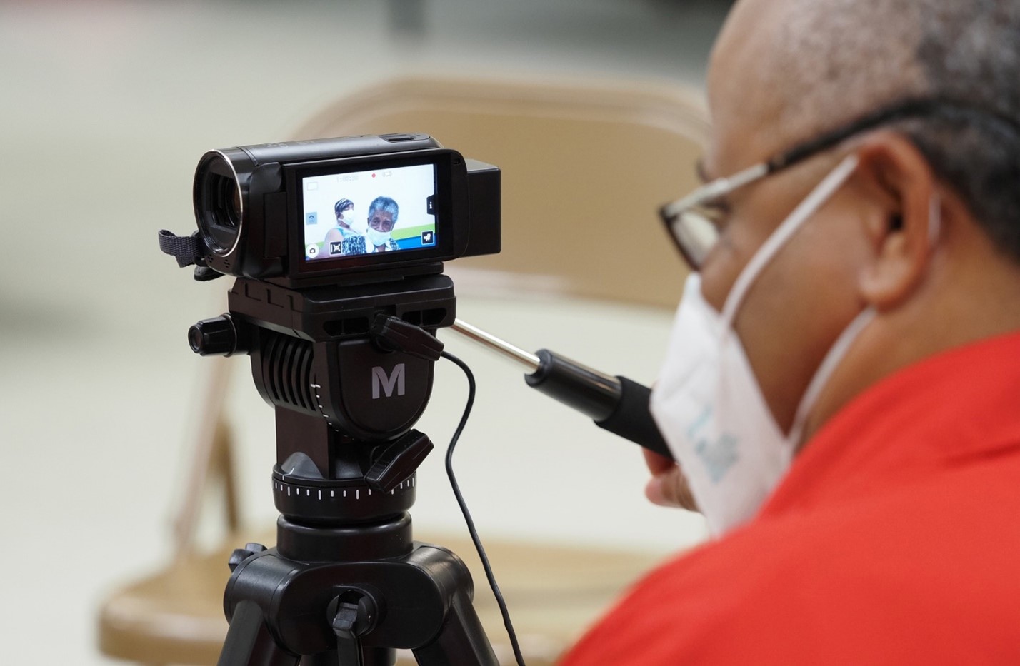 Dr, Kern Jackson conducting an oral interview